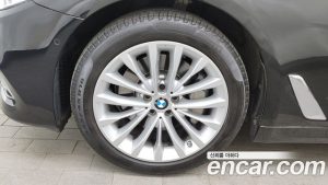 BMW 5-Series 530i Luxury Plus 2020 года из Южной Кореи