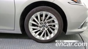 Lexus ES Executive 2021 года из Южной Кореи