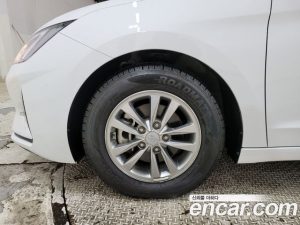 Hyundai AVANTE 1.6 2020 года из Южной Кореи