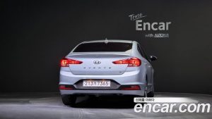 Hyundai AVANTE 1.6 2020 года из Южной Кореи