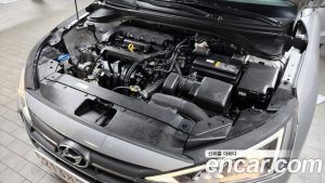 Hyundai AVANTE 1.6 2020 года из Южной Кореи
