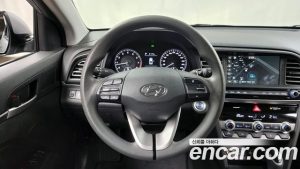 Hyundai AVANTE 1.6 2020 года из Южной Кореи
