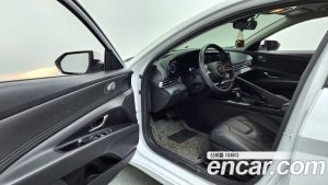 Hyundai AVANTE 1.6 2021 года из Южной Кореи
