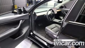 Tesla Model Y LONG RANGE 2021 года из Южной Кореи
