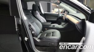 Tesla Model Y LONG RANGE 2021 года из Южной Кореи