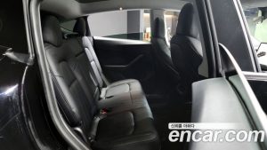 Tesla Model Y LONG RANGE 2021 года из Южной Кореи