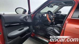 Mini Clubman High 2020 года из Южной Кореи