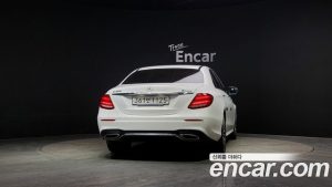 Mercedes-Benz E-Class E300 4MATIC AMG Line 2020 года из Южной Кореи