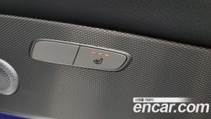 Mercedes-Benz E-Class E300 4MATIC AMG Line 2020 года из Южной Кореи