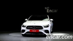 Mercedes-Benz E-Class E350 4MATIC AMG Line 2021 года из Южной Кореи