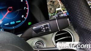 Mercedes-Benz E-Class E350 4MATIC AMG Line 2021 года из Южной Кореи