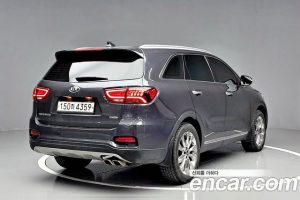 Kia Sorento Дизель 2.0 2WD 2020 года из Южной Кореи
