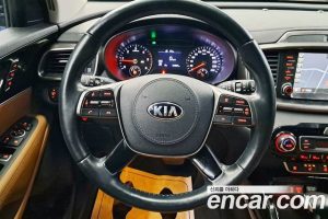 Kia Sorento Дизель 2.0 2WD 2020 года из Южной Кореи