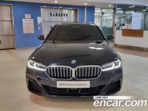 BMW 5-Series 520i M Sport 2021 года из Южной Кореи