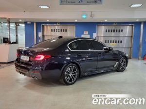 BMW 5-Series 520i M Sport 2021 года из Южной Кореи