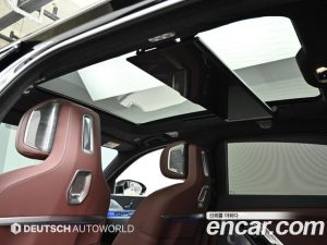 BMW i7 xDrive 60 M Sport 2023 года из Южной Кореи