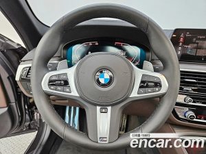 BMW 5-Series 530i M Sport Plus 2020 года из Южной Кореи