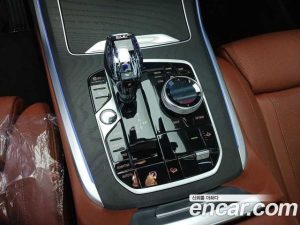 BMW X7 xDrive 40d Design Pure Excellence 6인승 2021 года из Южной Кореи
