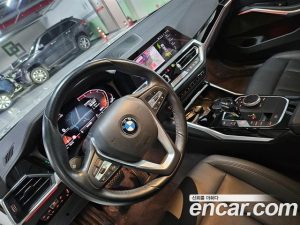 BMW 3-Series 320d 2019 года из Южной Кореи