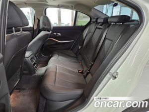 BMW 3-Series 320d 2019 года из Южной Кореи