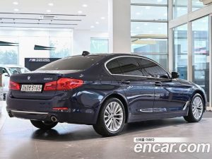 BMW 5-Series 520d Luxury Plus 2020 года из Южной Кореи