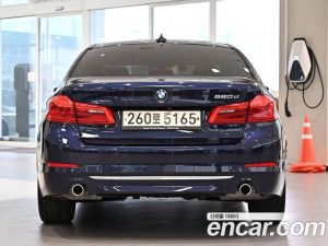 BMW 5-Series 520d Luxury Plus 2020 года из Южной Кореи