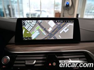 BMW 5-Series 520d Luxury Plus 2020 года из Южной Кореи
