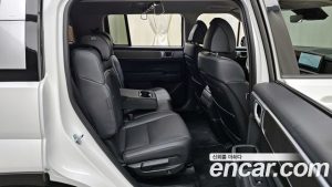 Hyundai Santafe Бензин 2.5T 2WD 2024 года из Южной Кореи