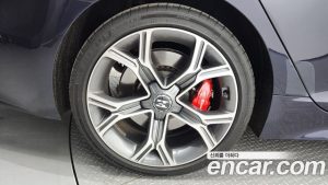 Kia Stinger 2.5 AWD Meister 2021 года из Южной Кореи