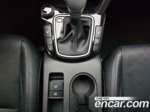 Kia Seltos Дизель 1.6 2WD 2020 года из Южной Кореи