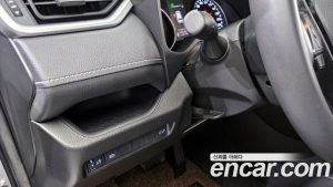 Toyota RAV4 2.5 2WD HYBRID 2021 года из Южной Кореи