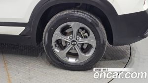 Kia Seltos Дизель 1.6 2WD 2021 года из Южной Кореи
