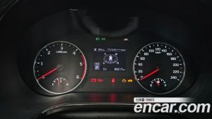 Kia Seltos Дизель 1.6 2WD 2021 года из Южной Кореи