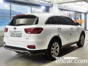 Kia Sorento Дизель 2.0 2WD 2020 года из Южной Кореи