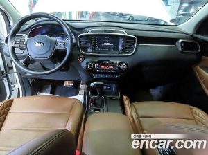 Kia Sorento Дизель 2.0 2WD 2020 года из Южной Кореи