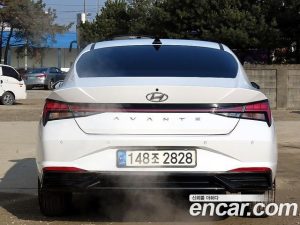 Hyundai AVANTE 1.6 2021 года из Южной Кореи