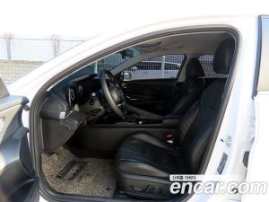 Hyundai AVANTE 1.6 2021 года из Южной Кореи