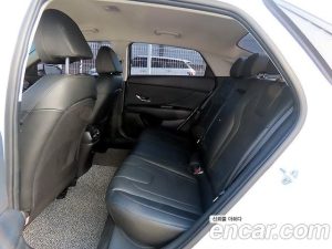 Hyundai AVANTE 1.6 2021 года из Южной Кореи