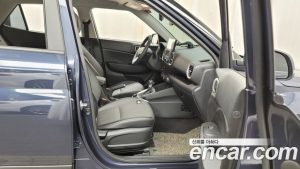 Hyundai Venue 1.6 Modern 2020 года из Южной Кореи