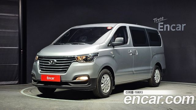 Hyundai Starex Facelift 3Door 2019 года из Кореи