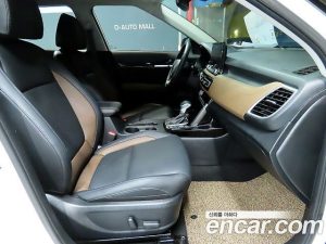 Kia Seltos Бензин 1.6 Turbo 2WD 2021 года из Южной Кореи