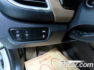 Kia Seltos Бензин 1.6 Turbo 2WD 2021 года из Южной Кореи