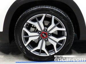 Kia Seltos Бензин 1.6 Turbo 2WD 2021 года из Южной Кореи