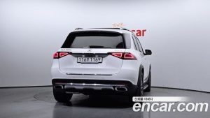 Mercedes-Benz GLE-Class GLE300d 4MATIC 2023 года из Южной Кореи