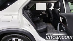 Mercedes-Benz GLE-Class GLE300d 4MATIC 2023 года из Южной Кореи