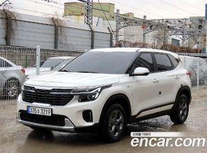Kia Seltos Бензин 1.6 Turbo 2WD 2024 года из Южной Кореи