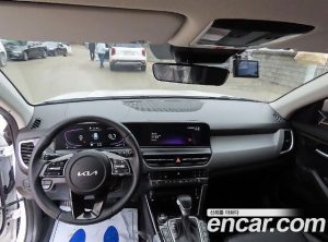 Kia Seltos Бензин 1.6 Turbo 2WD 2024 года из Южной Кореи