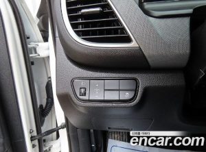 Kia Seltos Бензин 1.6 Turbo 2WD 2024 года из Южной Кореи