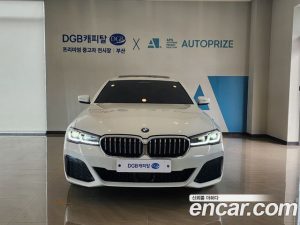 BMW 5-Series 530i M Sport Plus 2021 года из Южной Кореи