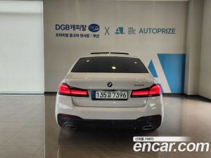 BMW 5-Series 530i M Sport Plus 2021 года из Южной Кореи